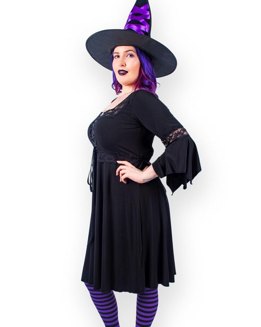 8424 Sorceress Costume: Ribbon Witch Hat, Pentagram Pendant, Striped Tights